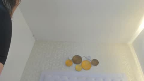 Debora online show from December 15, 10:44 am