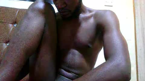 decraze online show from May 10, 7:48 am