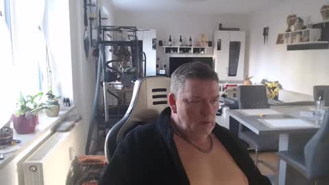 deinprinz2312 online show from January 18, 10:49 am