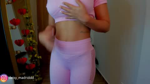 deisymadrid online show from March 26, 9:20 pm