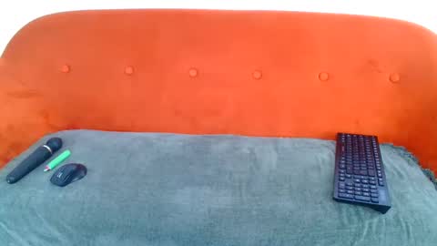 Snapshot of deliciaalove chatting on January 24, 12:20 am deliciaalove online show from January 24, 12:20 am