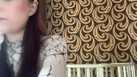Kiki online show from May 11, 5:47 am
