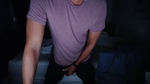 Snapshot of delicioso4u chatting on October 1, 2:32 am delicioso4u online show from October 1, 2:32 am