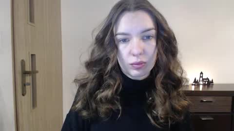 Aurora online show from January 9, 6:30 am