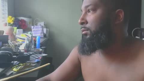 delta7012 online show from March 27, 5:14 pm