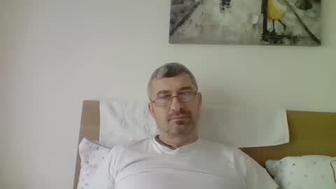 demarco1977 online show from March 5, 3:32 pm