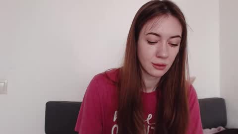 Snapshot of demiamour chatting on September 23, 8:52 am Demi. not your babybabebb and other shit online show from September 23, 8:52 am