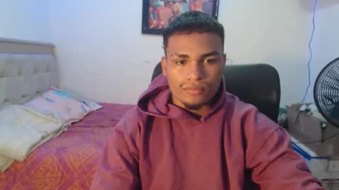 Snapshot of demol_latin chatting on October 25, 4:29 pm MASTER DAV online show from October 25, 4:29 pm