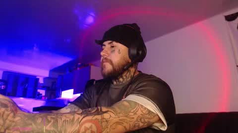 Oliver online show from February 28, 4:05 am