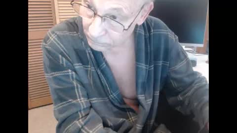 Den  Jet online show from March 22, 1:04 pm