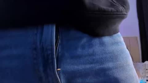 dennis munera online show from November 19, 4:23 am