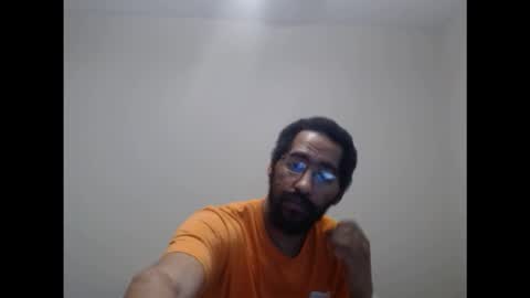 deon2324 online show from March 14, 9:13 am