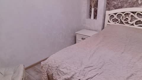 Zaklin online show from November 15, 3:35 pm