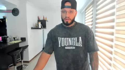 dereckgreen online show from May 7, 4:46 pm