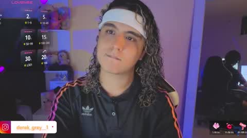 derek grey online show from March 5, 9:02 pm