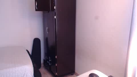 Derek online show from January 4, 6:30 pm