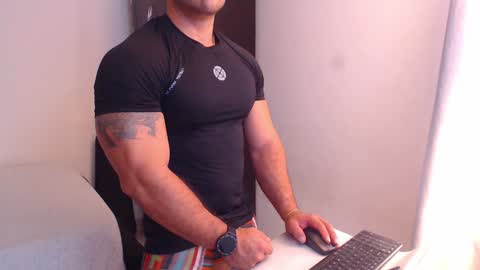 Derek online show from January 1, 4:39 pm