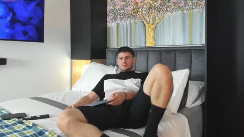 Snapshot of derek_hussain chatting on January 17, 3:12 am Derek Hussain online show from January 17, 3:12 am