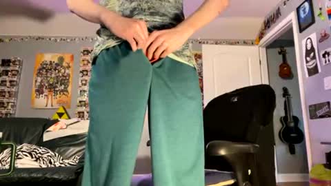 derekdings online show from June 12, 4:06 pm