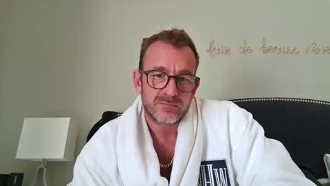 desertranger online show from May 10, 7:04 am