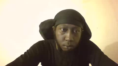 Myles Moore online show from October 19, 4:00 pm