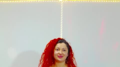 AlexaMills online show from October 21, 8:01 pm