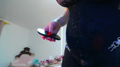 AlexaMills online show from December 22, 12:50 am