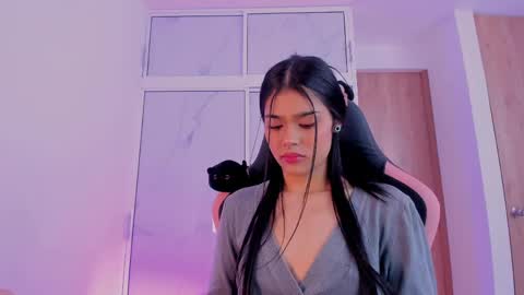 Sara 3 online show from May 14, 8:07 pm