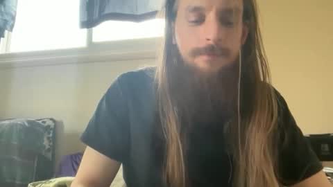 deweydreams online show from April 6, 8:54 pm