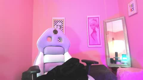 Dhalton online show from March 7, 6:52 pm