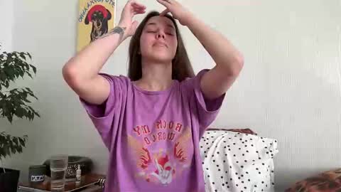 Di Alex online show from February 19, 9:52 am