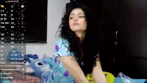 DiamondCurls online show from July 1, 4:37 pm