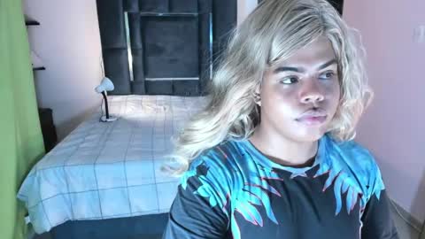 Diamont online show from April 26, 8:34 am