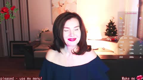 Diana DeLua online show from December 22, 11:50 am