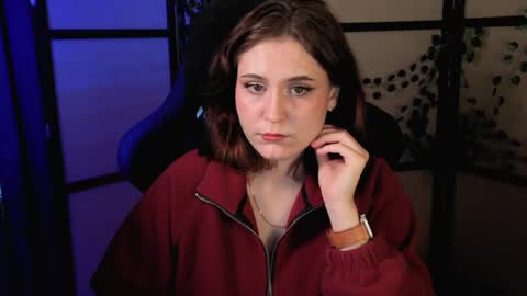 Diana online show from May 2, 4:02 pm