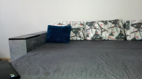 diana_lambert online show from July 17, 10:50 am