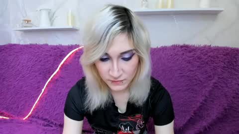 dianabardot online show from May 31, 10:25 am