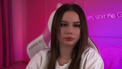 Diana online show from April 25, 1:41 pm