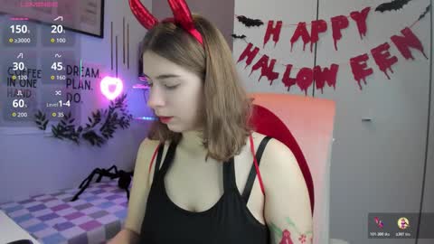 Snapshot of dianagalaxy chatting on October 26, 9:36 pm Diana online show from October 26, 9:36 pm