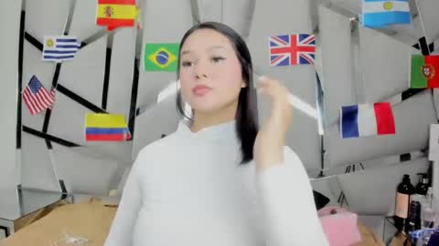 dianarous online show from June 25, 3:47 am