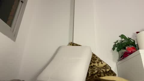 Im Julian  all cum shot videos here    online show from March 29, 12:56 am