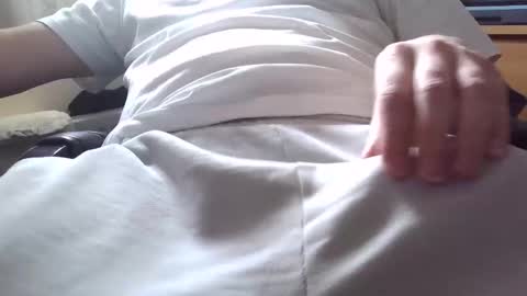 Snapshot of dicklittle_6 chatting on March 11, 11:33 am Dick Little online show from March 11, 11:33 am