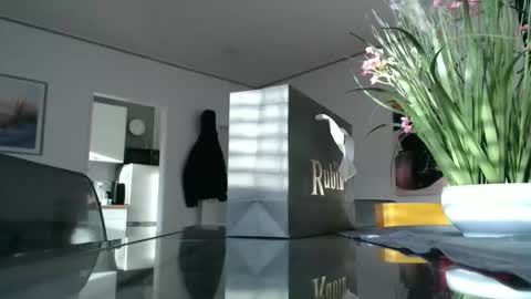 squirtcock online show from December 21, 1:28 pm