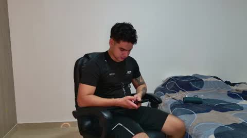 DIEGO CAZAS online show from June 17, 2:27 am