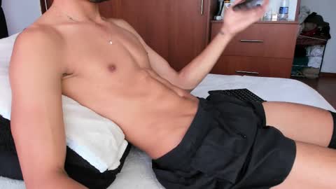 Diego lat online show from February 12, 6:19 pm