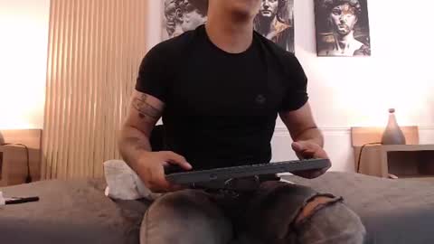 diego_salvatore online show from July 16, 4:54 pm