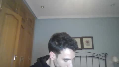 Snapshot of dieguito124 chatting on March 2, 7:21 am dieguito124 online show from March 2, 7:21 am