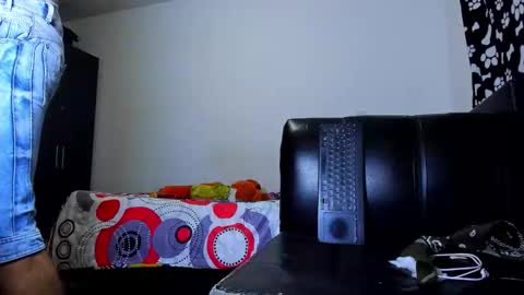 diiego_xxx online show from December 13, 11:33 pm