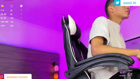 Snapshot of dilam_alfonzo chatting on January 27, 8:07 pm Dilan online show from January 27, 8:07 pm