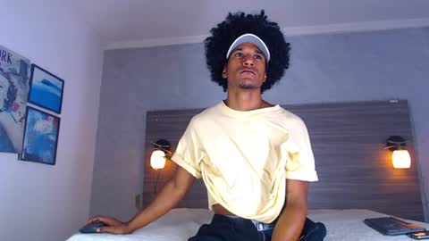dilan_hall online show from July 1, 6:05 pm